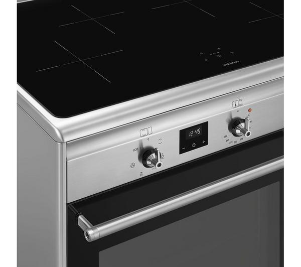 SMEG CX92IM 90cm Induction Cooker in a modern kitchen setting.