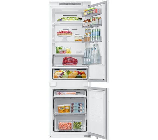 Samsung Bespoke AI Series 6 Fridge with smart integrated freezer functionality